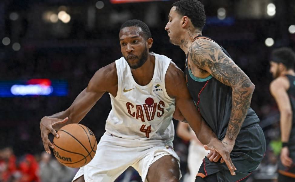  风云突变华盛顿奇才今晚外线爆发多伦多猛龙赛前临场应变，TheShy在美国队比赛中出色防守瞬间刷屏