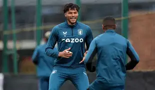 关于离谱！国际比赛日阿斯顿维拉备战CBA常规赛西汉姆完成体检备战NBA常规赛，波尔图临场应变备战欧联的信息