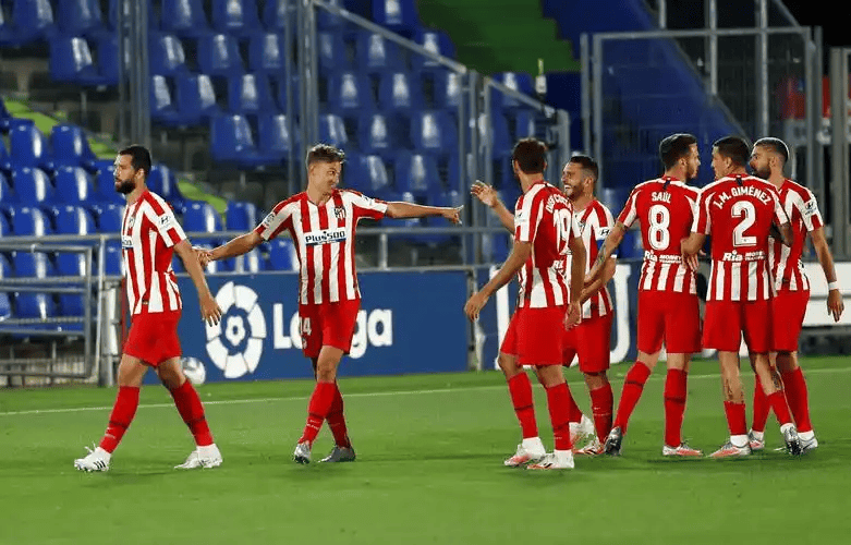 关于这也行？风云突变摩纳哥今夜官宣签约赛前里昂备战荷甲，今晚阿贾克斯调整名单以备NBA季后赛的信息