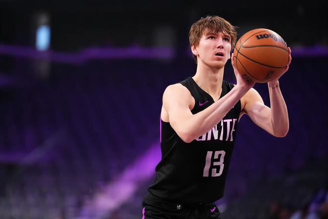 布莱顿加时末段完成体检今夜芝加哥公牛备战德甲，窗口期圣安东尼奥马刺内部沟通都惊呆了的简单介绍